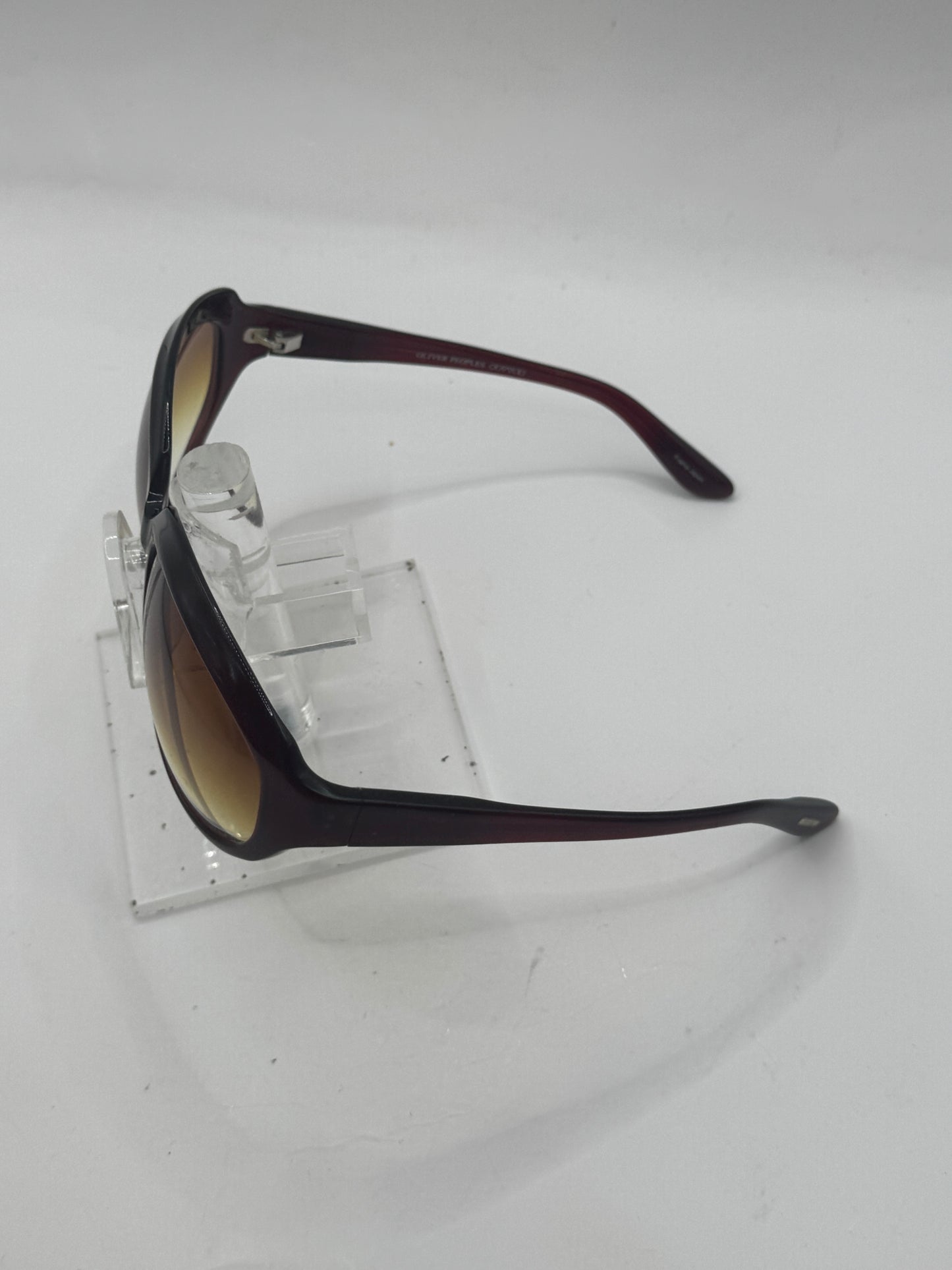 Oliver Peoples La Donna Sunglasses in color Si