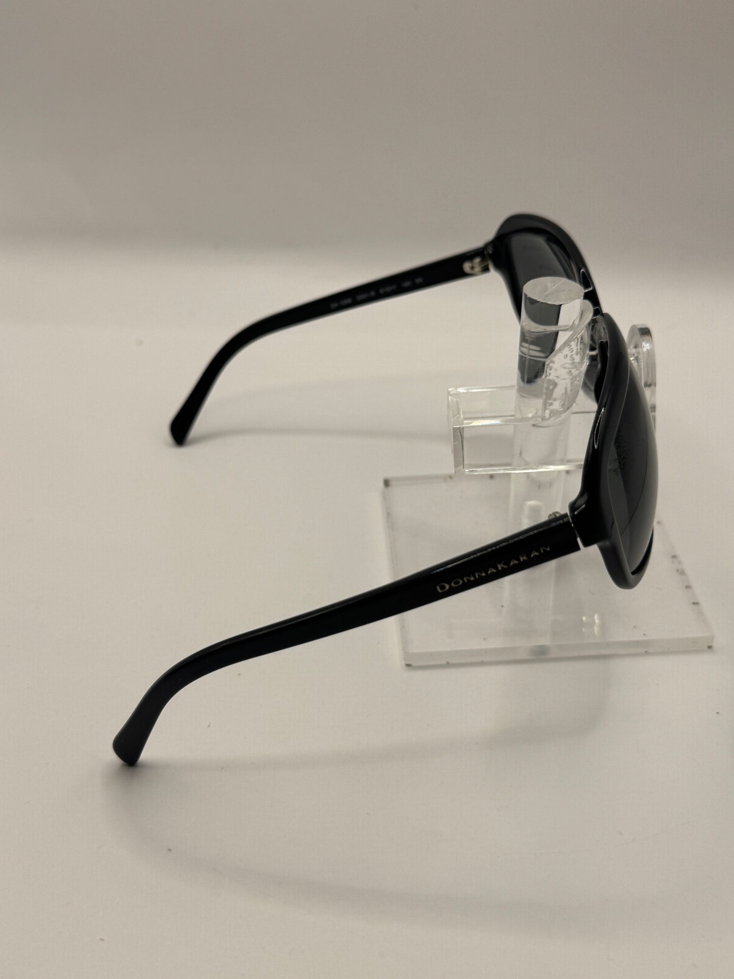 Donna Karan 1058 Sunglasses in color 30016