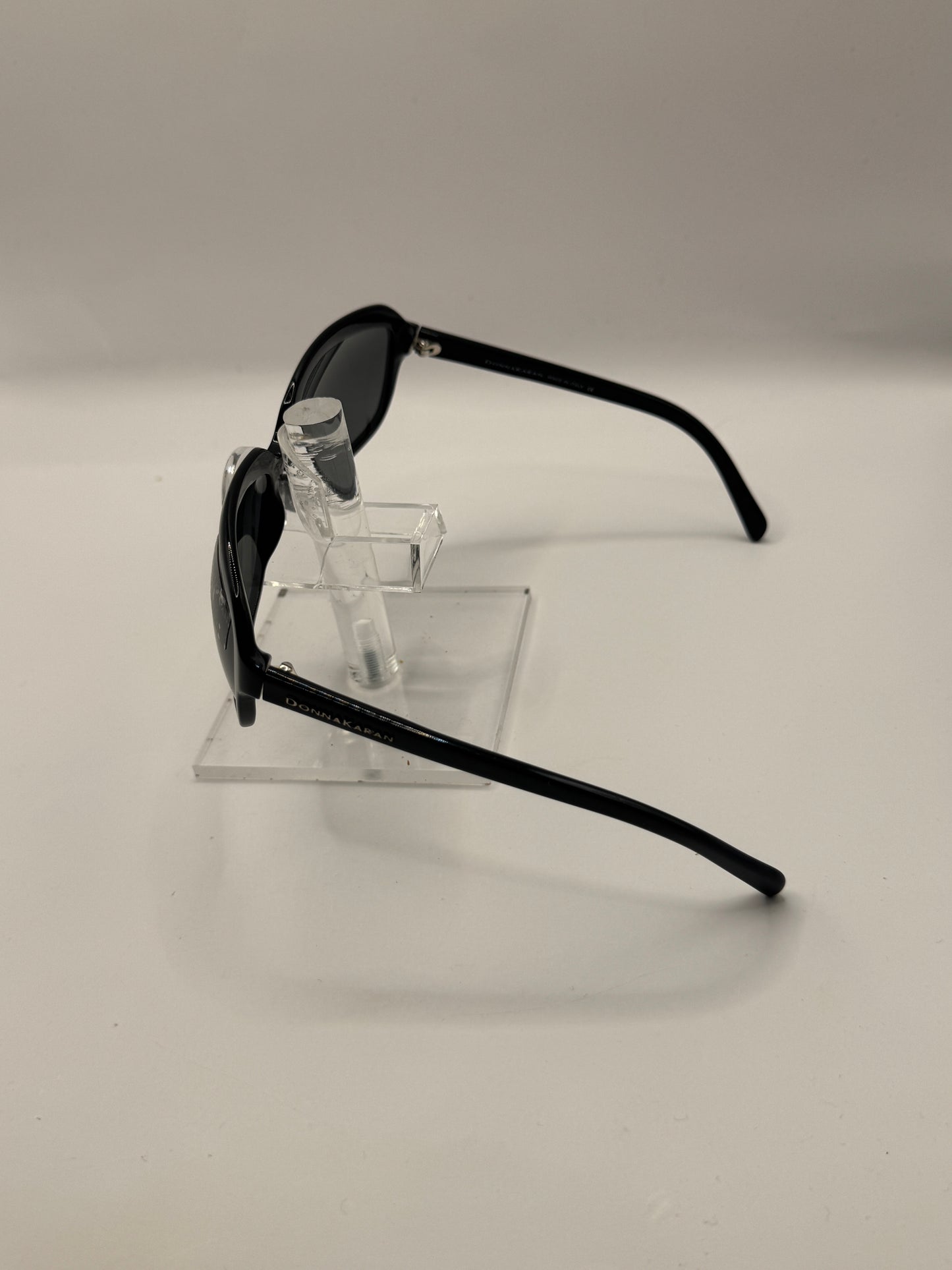 Donna Karan 1058 Sunglasses in color 30016