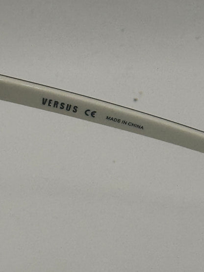 Versus 5031 Sunglasses in color 100911