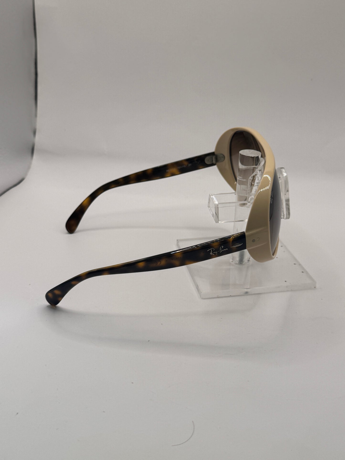 Ray Ban 4112 Sunglasses in color 72113