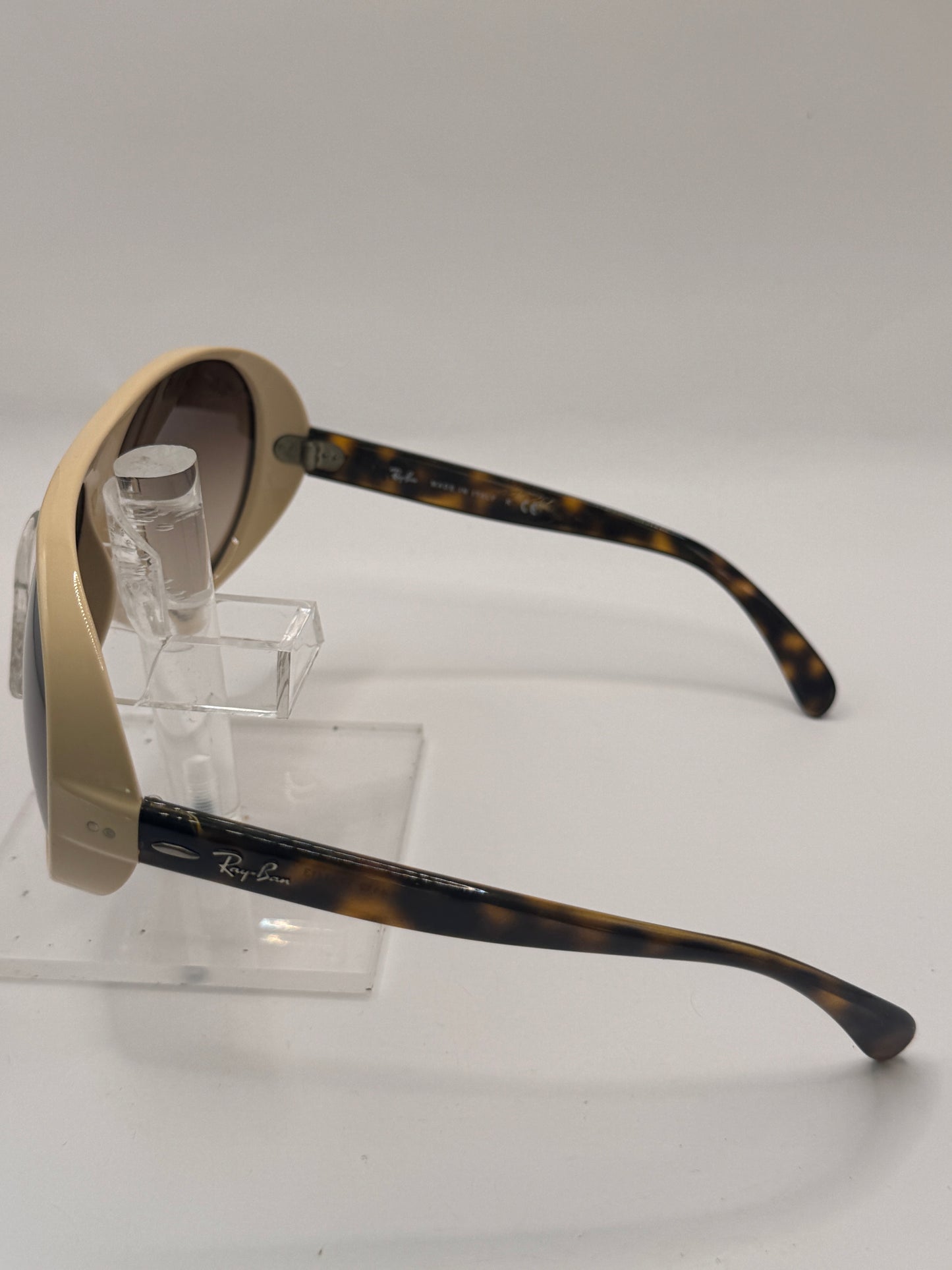 Ray Ban 4112 Sunglasses in color 72113