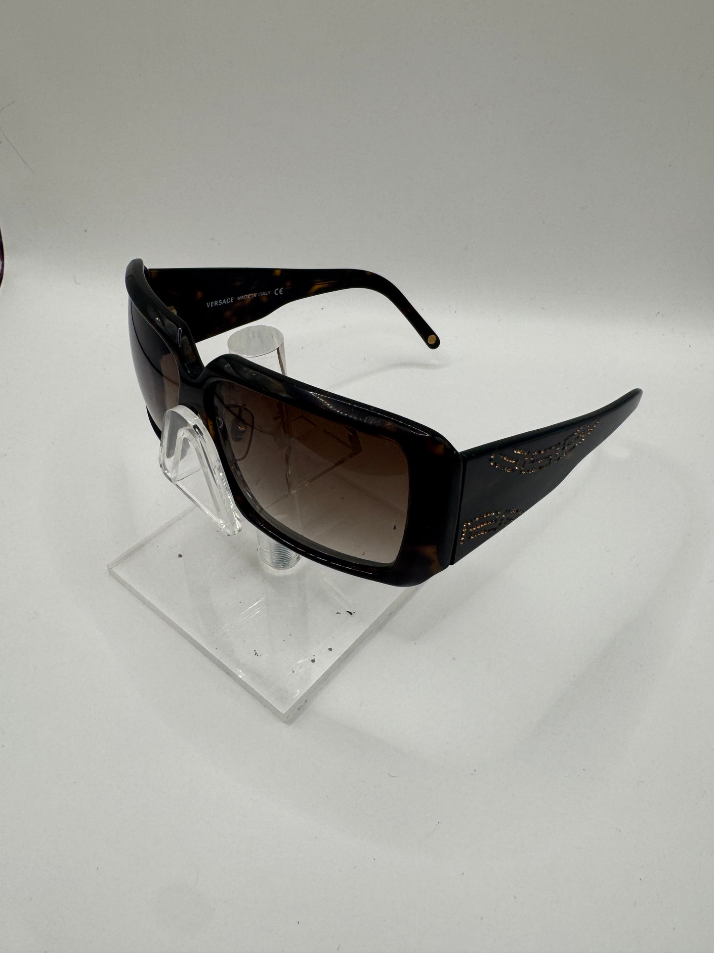 Versace 4142b Sunglasses in color 10813