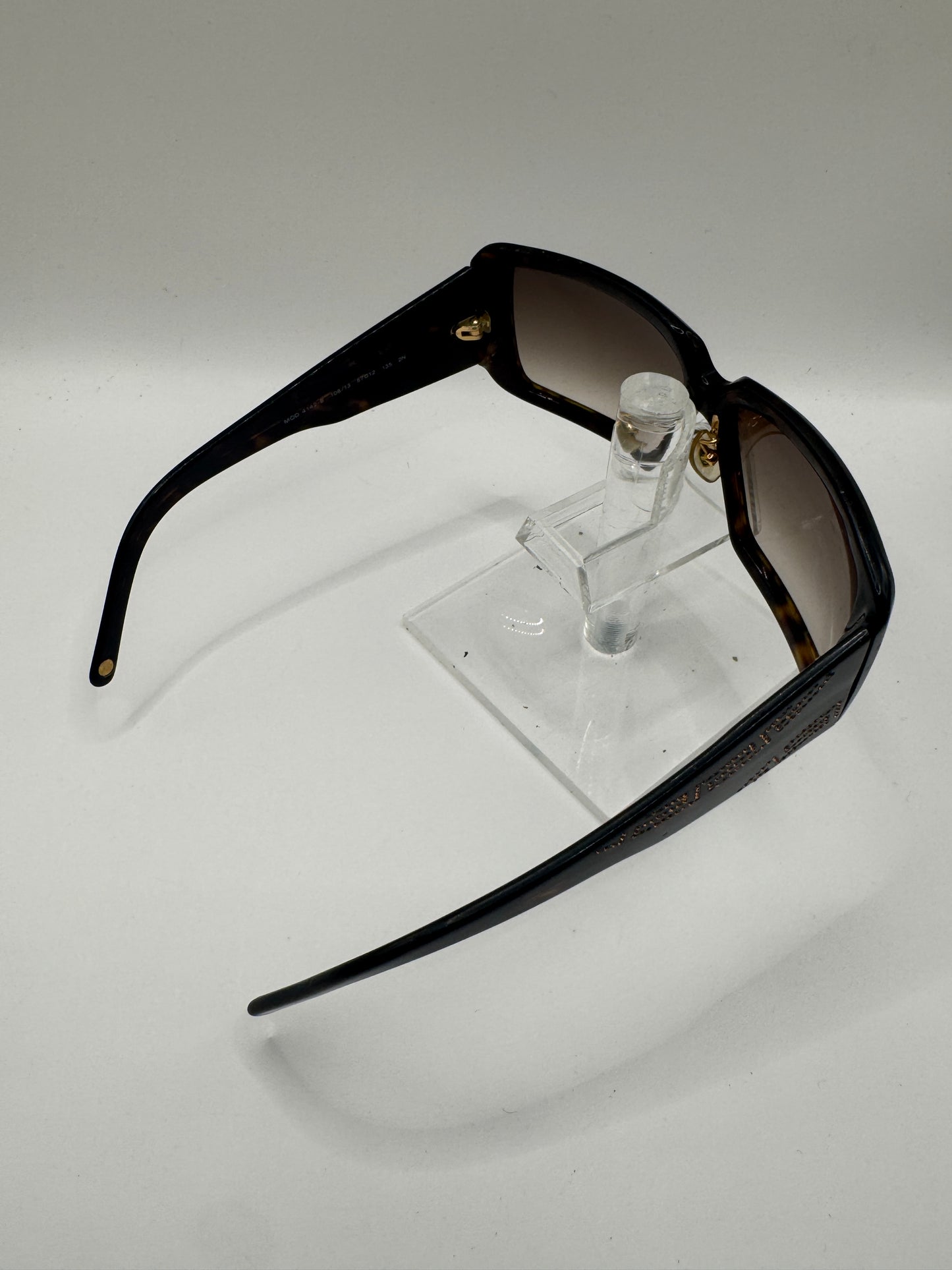 Versace 4142b Sunglasses in color 10813