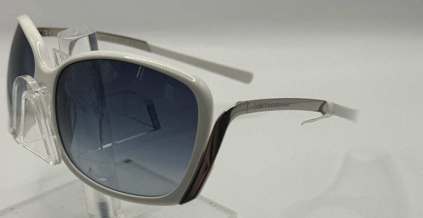 Dolce Gabbana 4015 Sunglasses in color 5088g