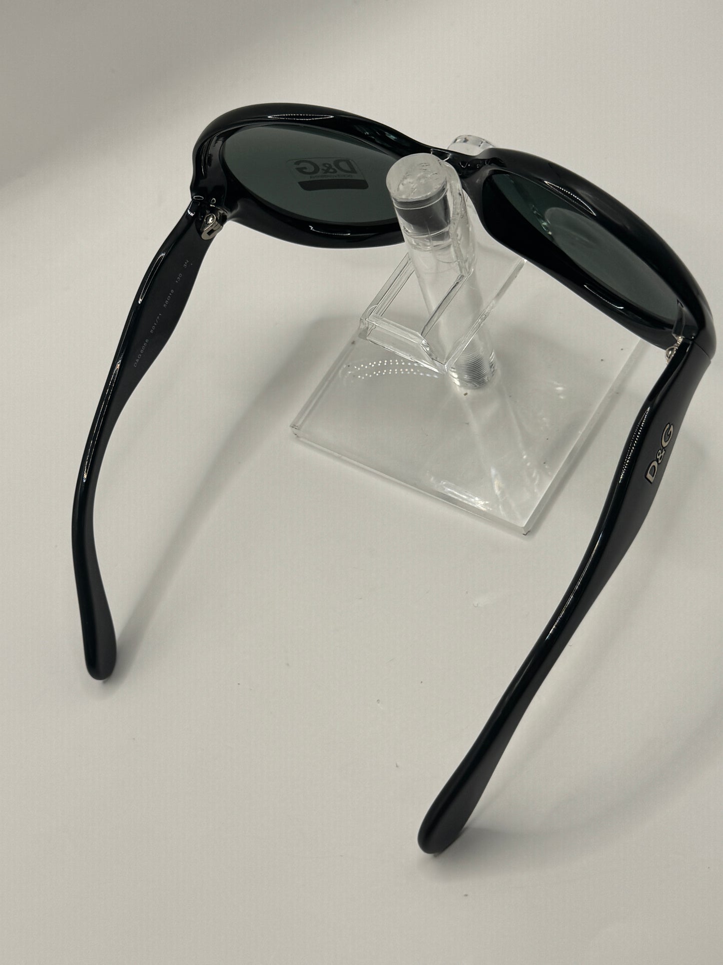 D&g 8056 Sunglasses in color 50171