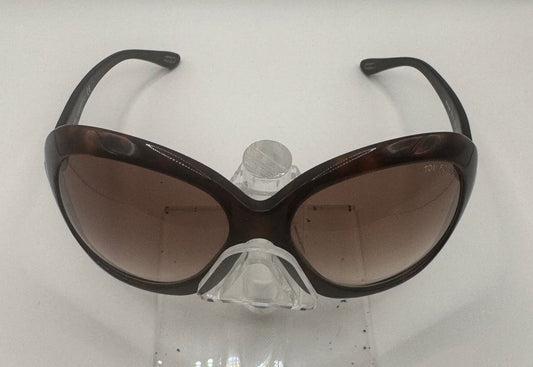 Tom Ford Marissa Tf18 Sunglasses in color 820
