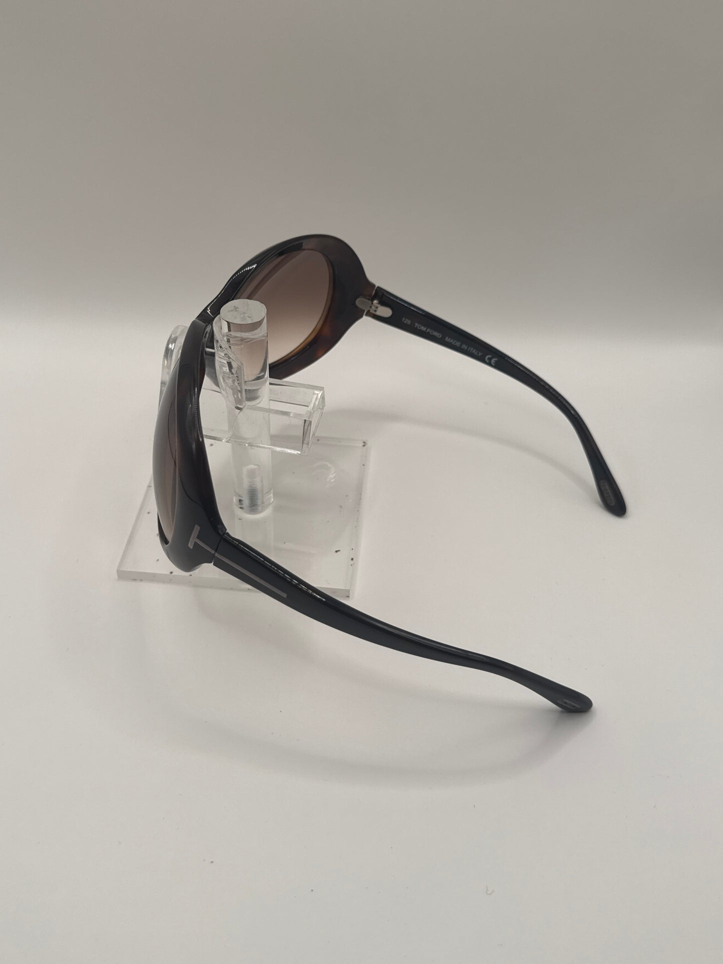Tom Ford Marissa Tf18 Sunglasses in color 820