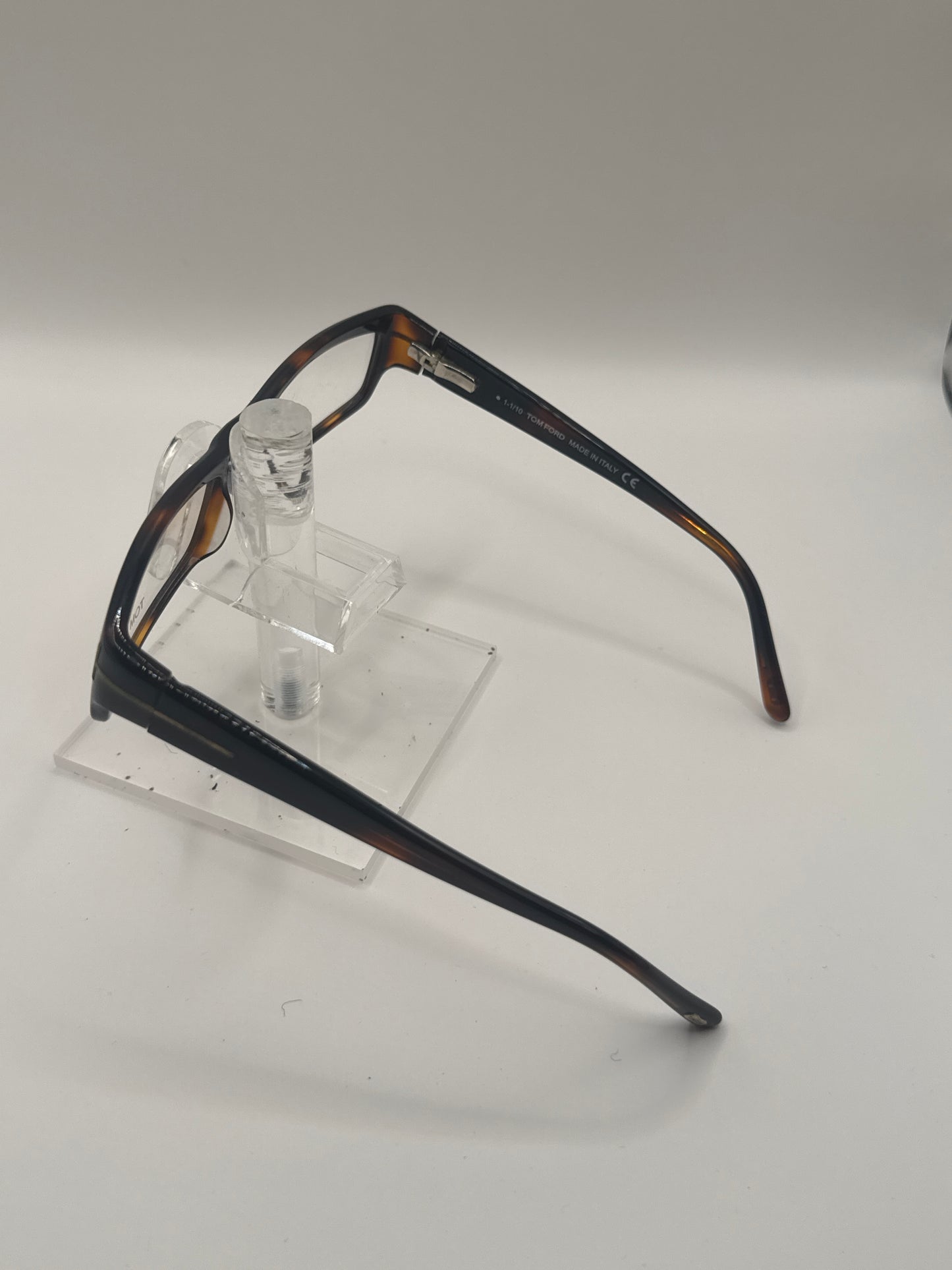 Tom Ford 5137 Eyeglasses in color 052