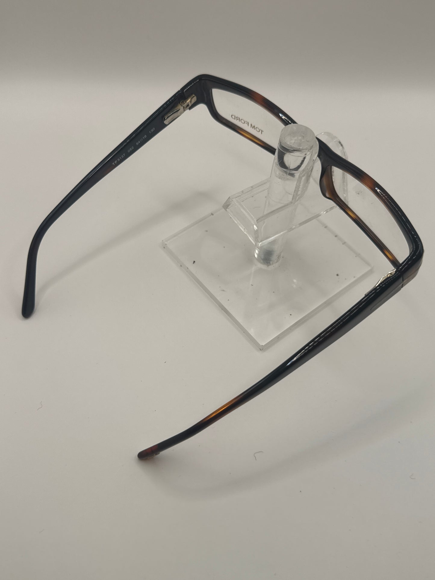 Tom Ford 5137 Eyeglasses in color 052