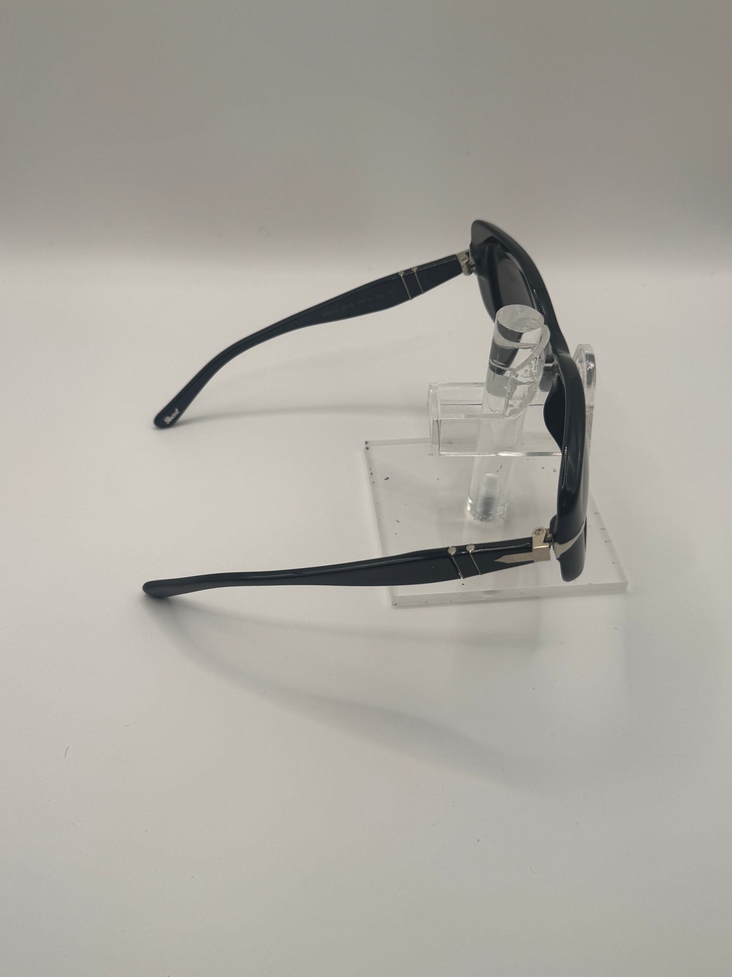 Persol 2905 Sunglasses in color 9558