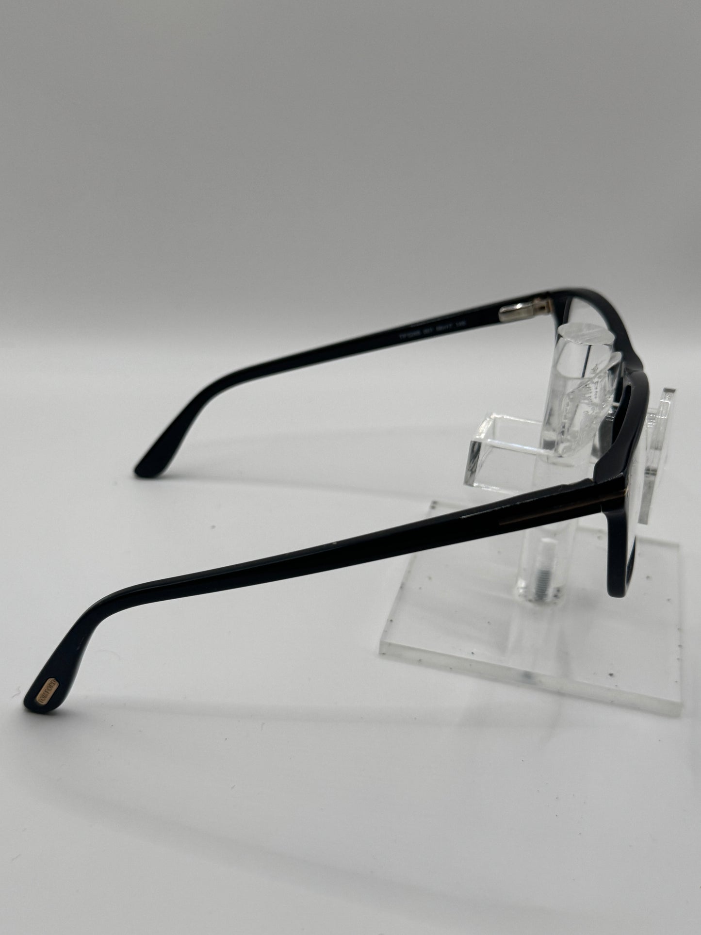 Tom Ford 5295 Eyeglasses in color 001