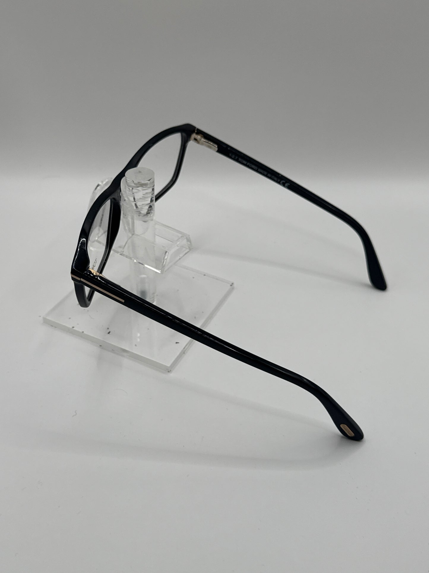 Tom Ford 5295 Eyeglasses in color 001