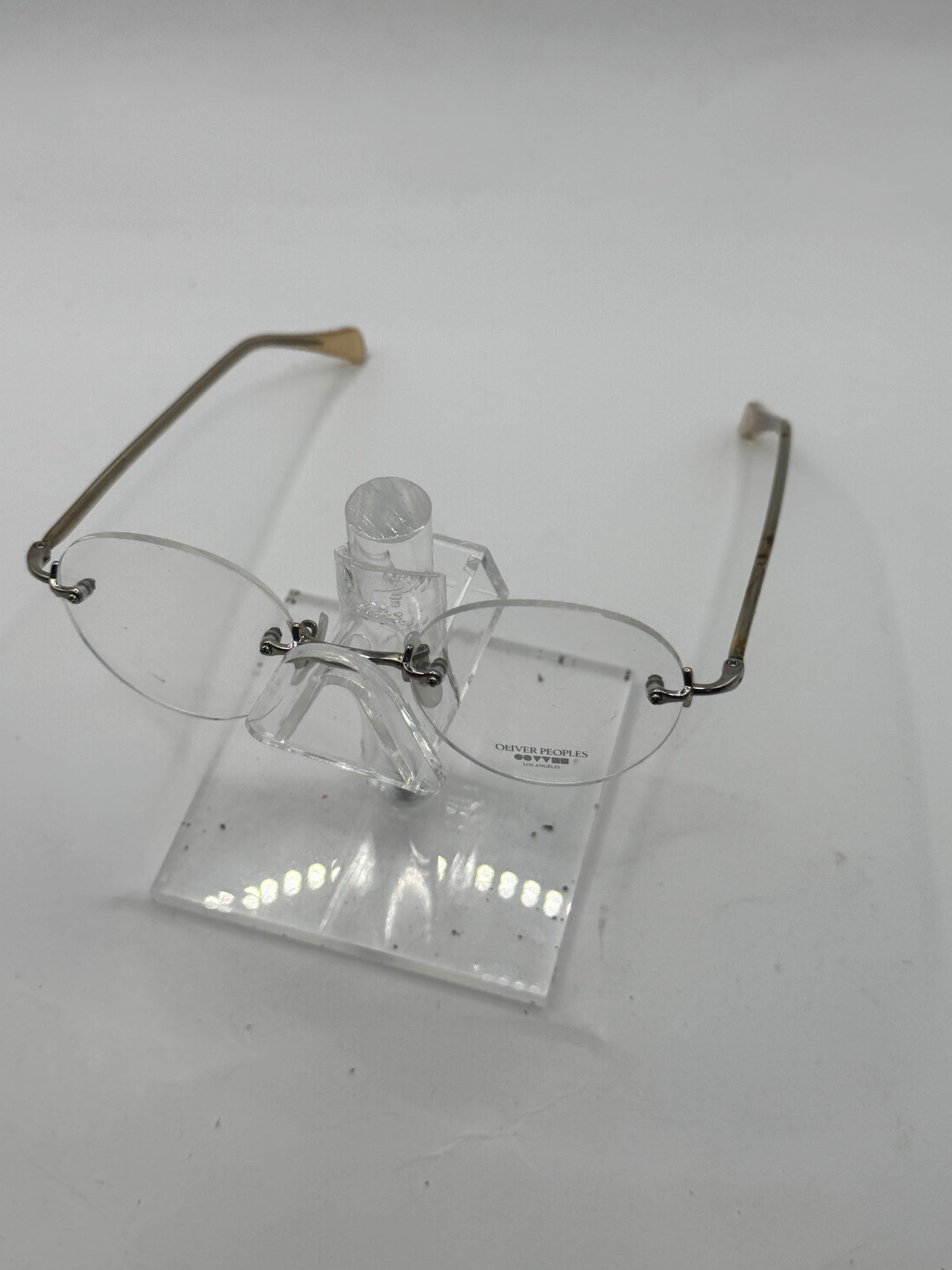Oliver Peoples Op-679 Eyeglasses in color Silvercrystalslb