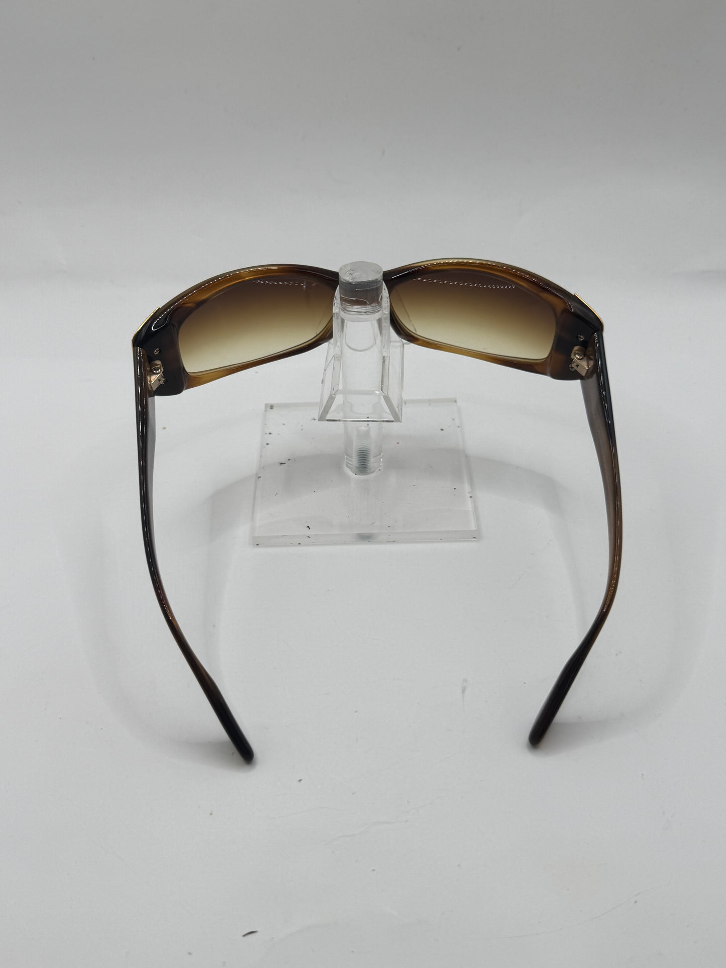 Oliver Peoples Arabelle Sunglasses in color Sycamore
