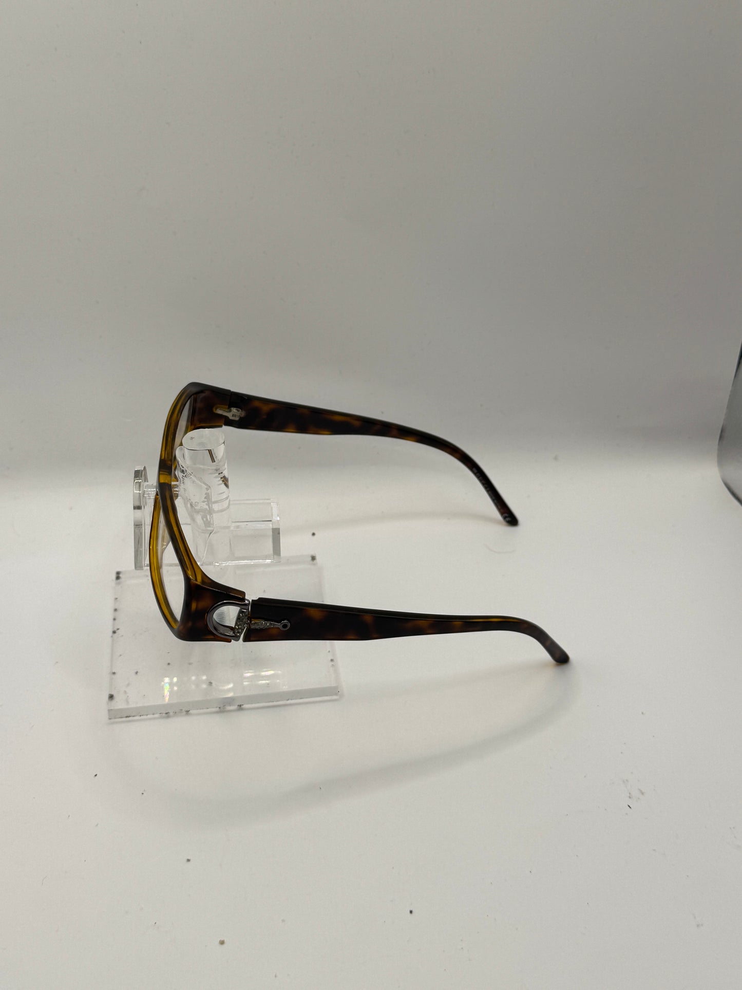 Gucci 2584 Eyeglasses in color 66b00