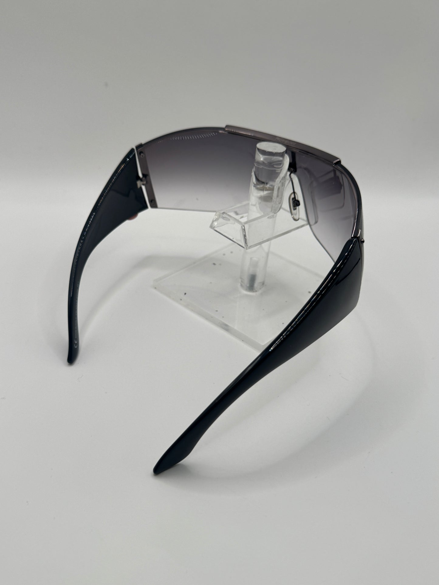 Yves Saint Laurent 6144 Sunglasses in color Cvlo0