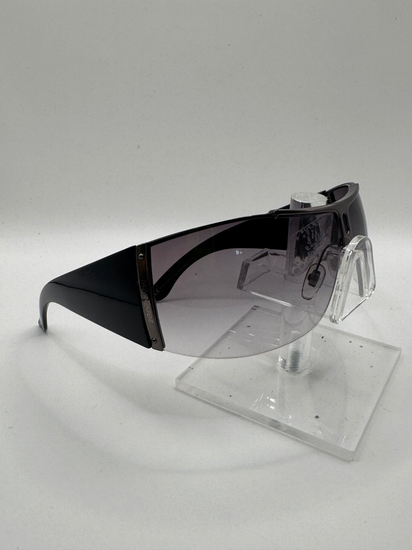 Yves Saint Laurent 6144 Sunglasses in color Cvlo0