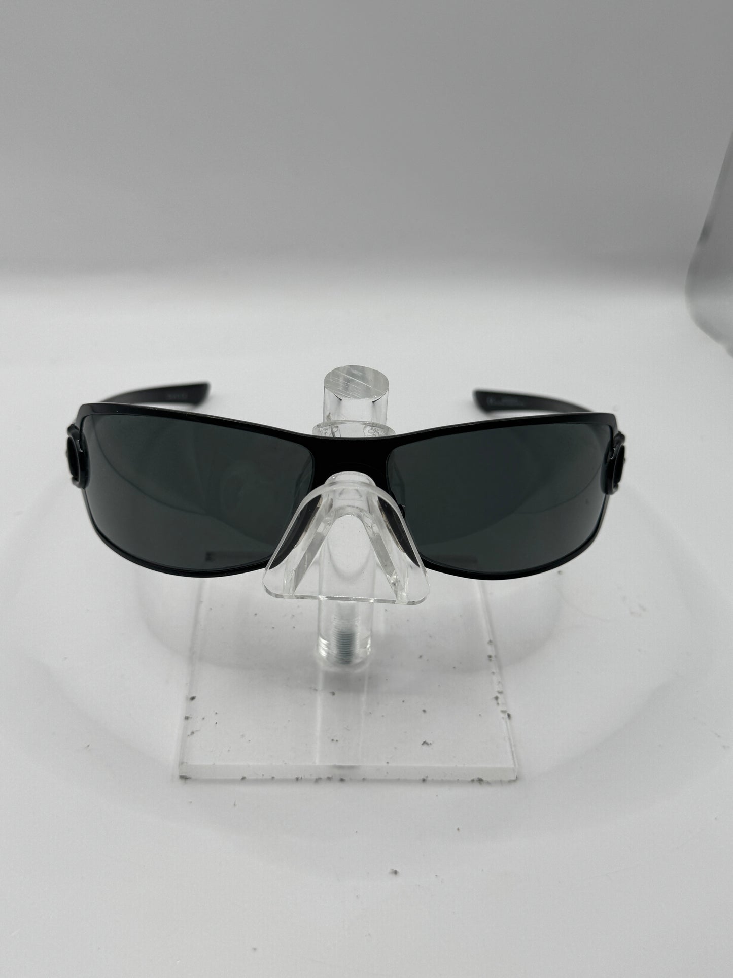Gucci 2739 Sunglasses in color Bksp9