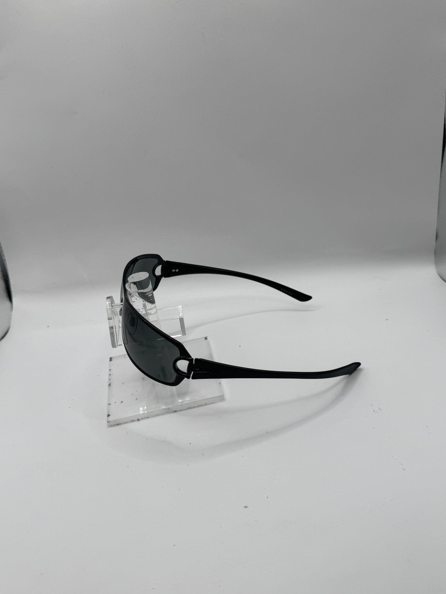 Gucci 2739 Sunglasses in color Bksp9