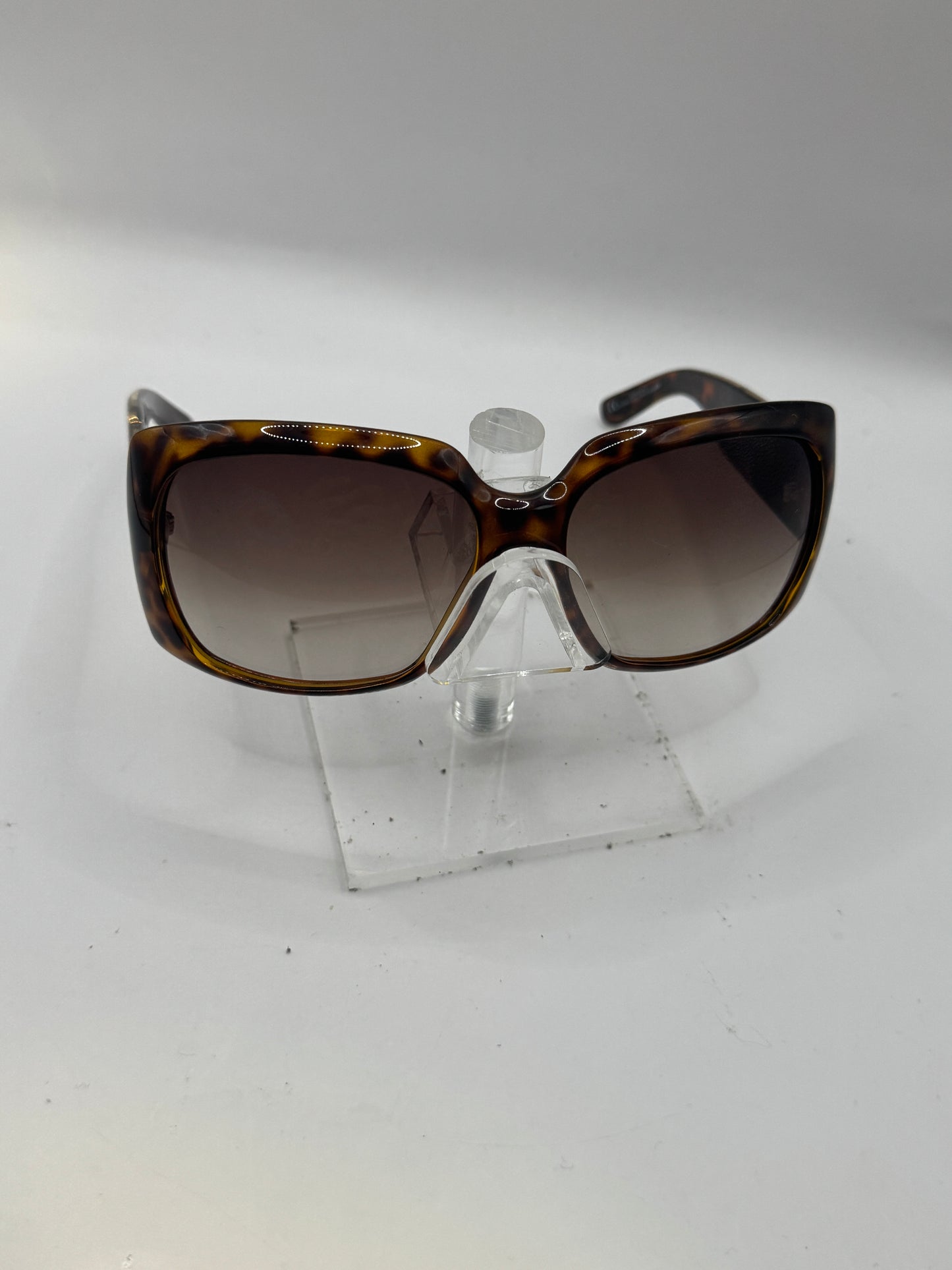 Gucci 3062 Sunglasses in color U72cc