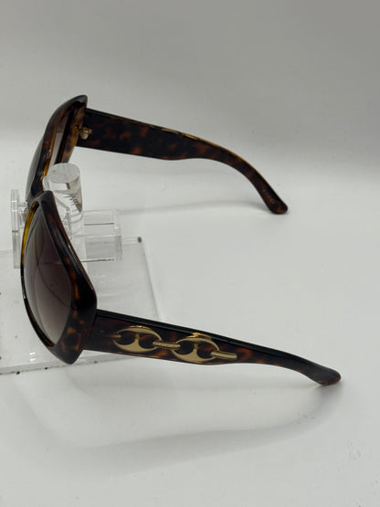 Gucci 3062 Sunglasses in color U72cc