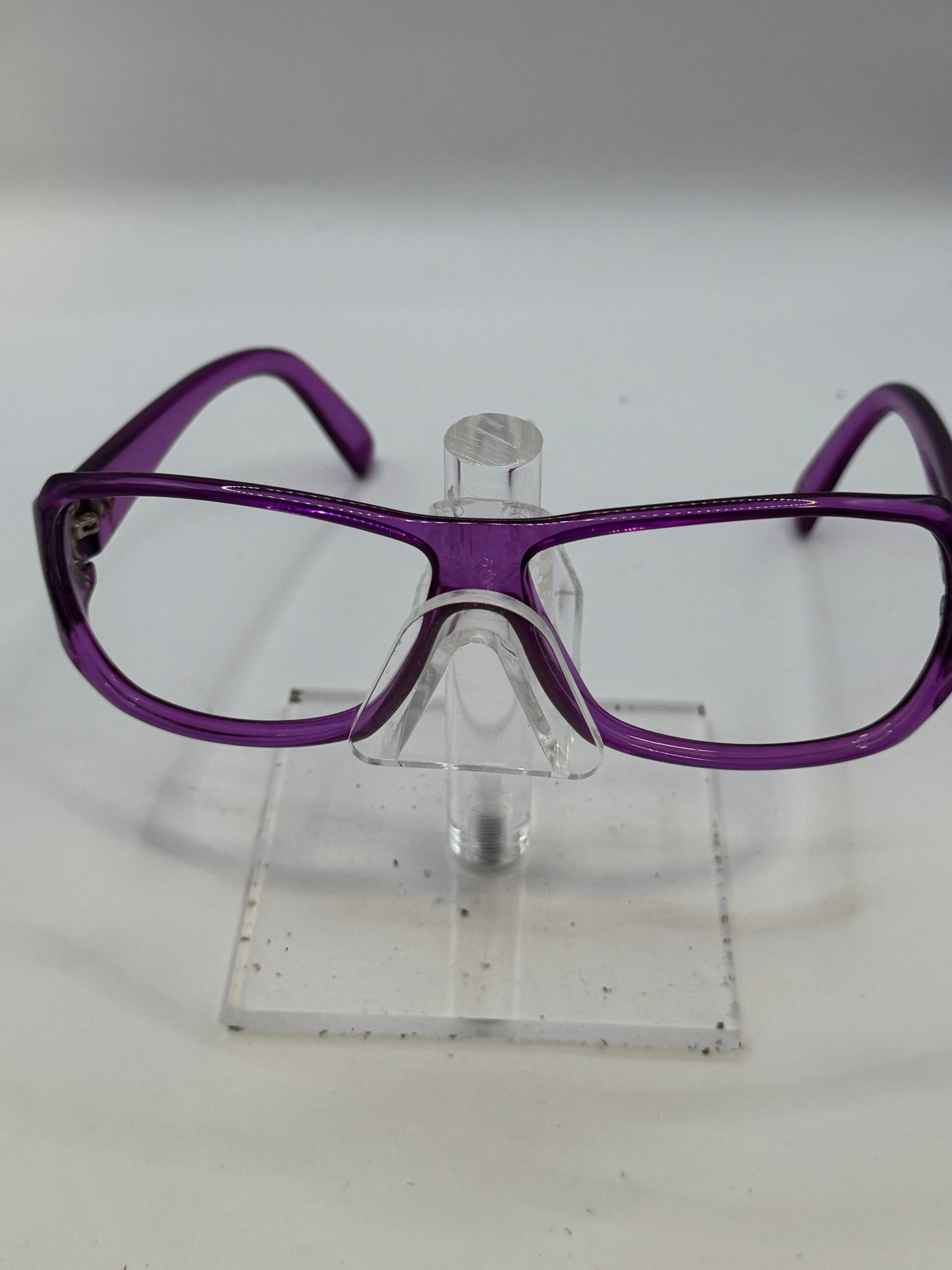Gucci 2574 Sunglasses in color Pt2tg