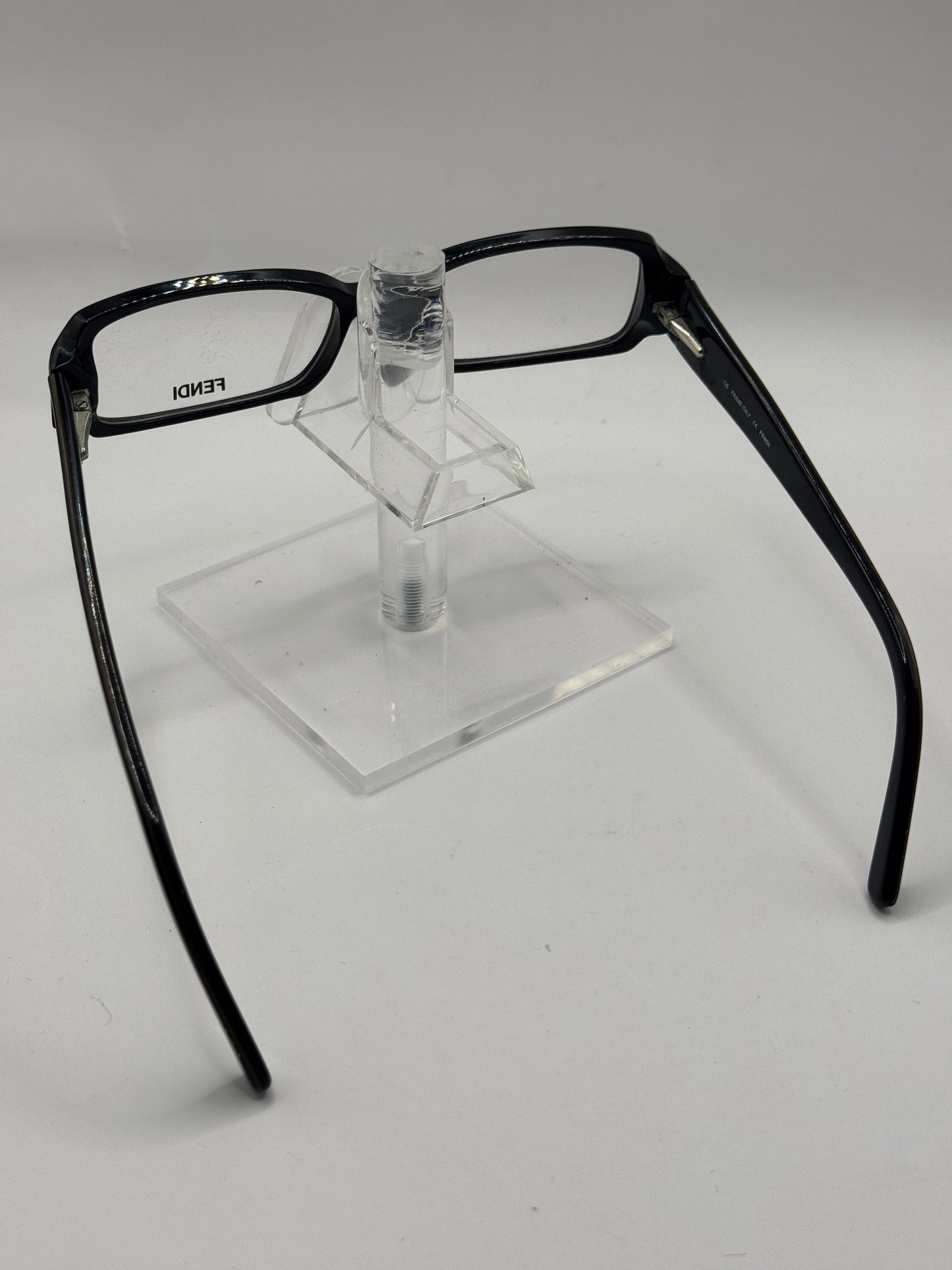 Fendi 684 Eyeglasses in color 001