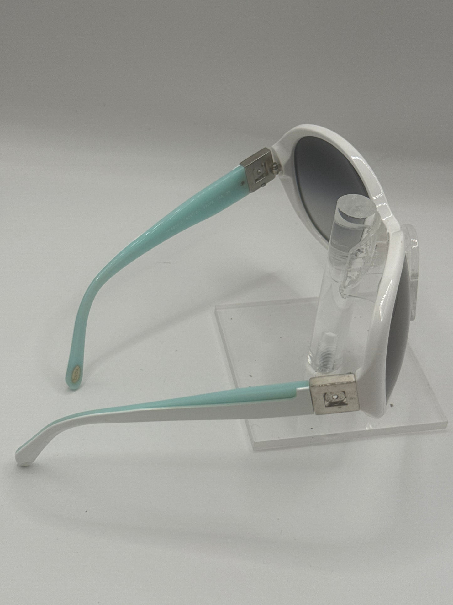 Tiffany 4022b Sunglasses in color 80273c