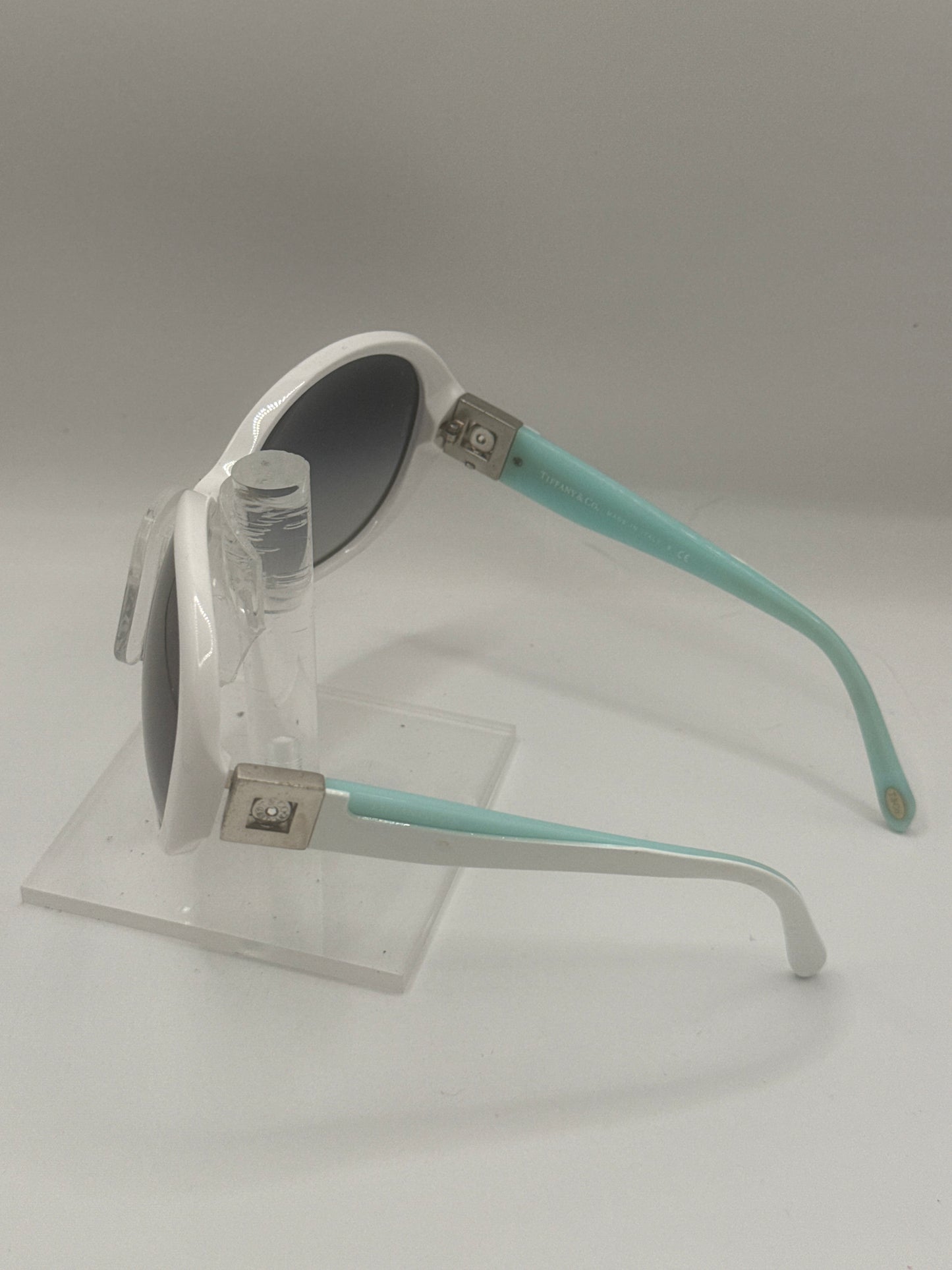 Tiffany 4022b Sunglasses in color 80273c