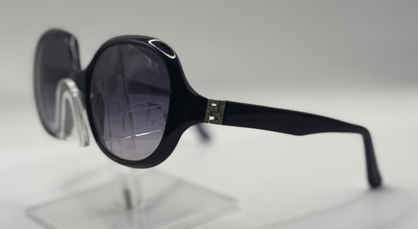 Fendi 5073r Sunglasses in color 513