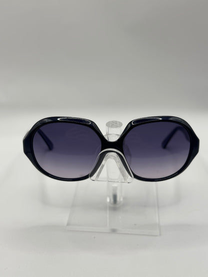Fendi 5073r Sunglasses in color 513