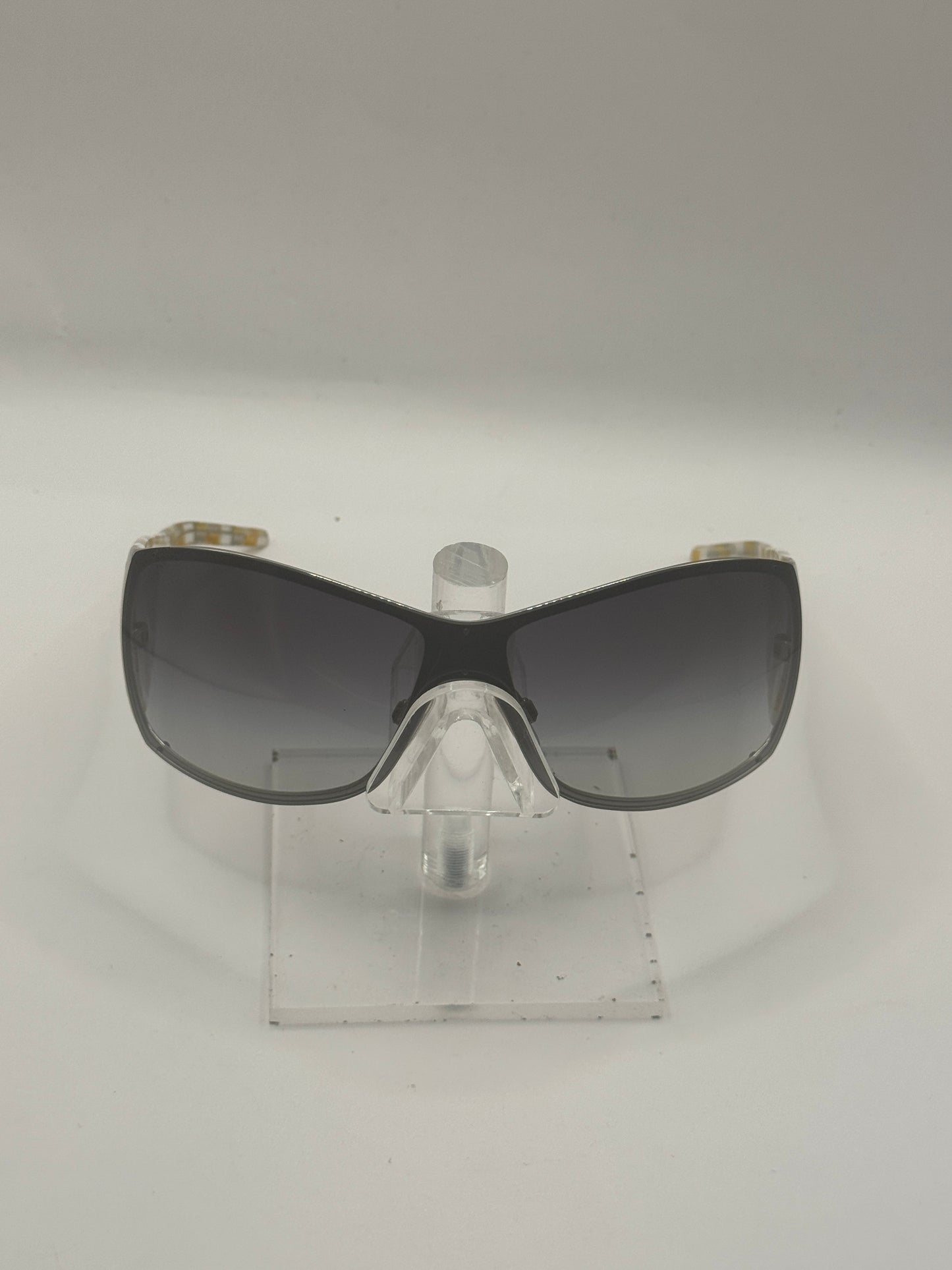 Dolce Gabbana 2019m Sunglasses in color 4138g