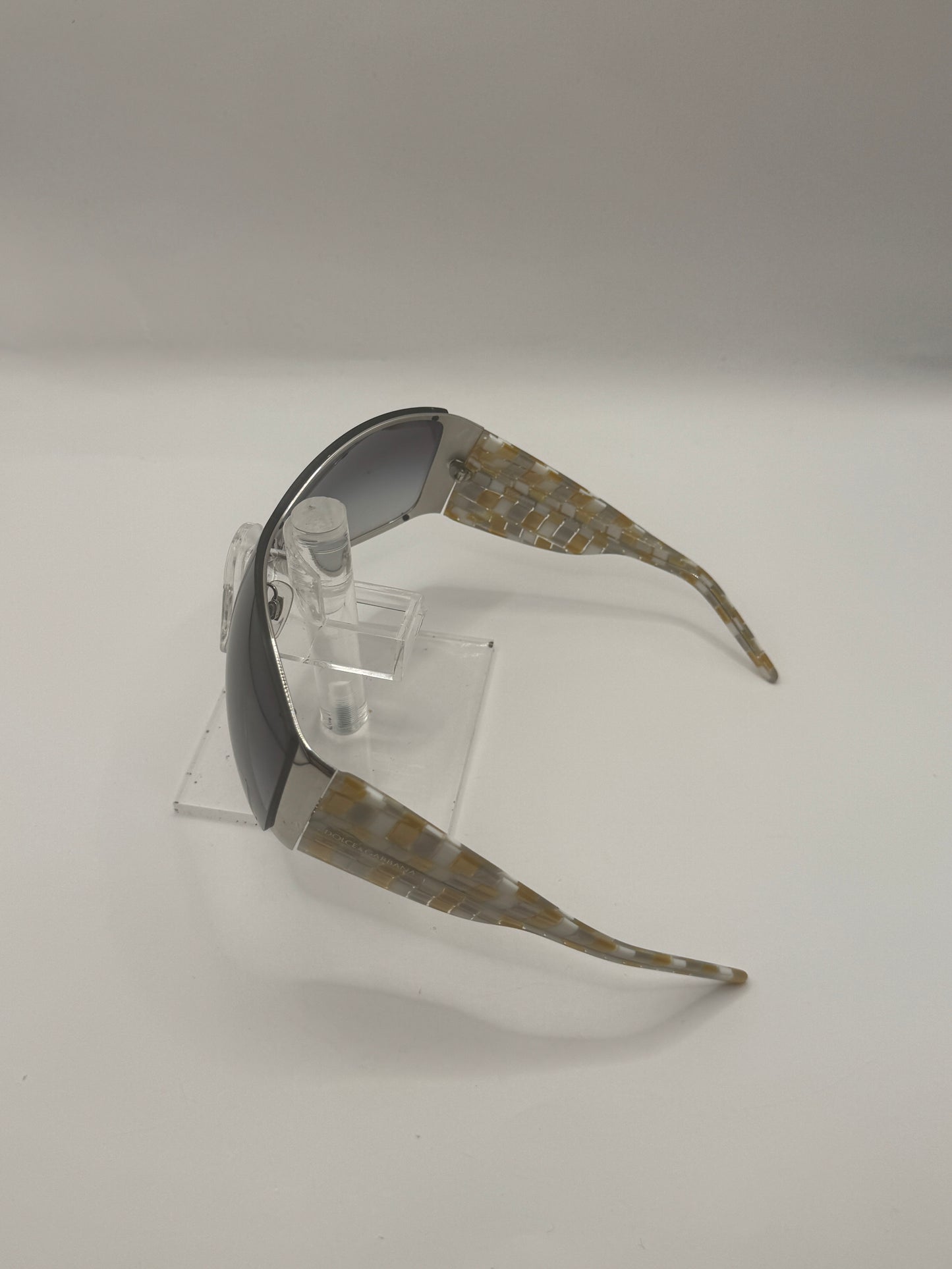 Dolce Gabbana 2019m Sunglasses in color 4138g