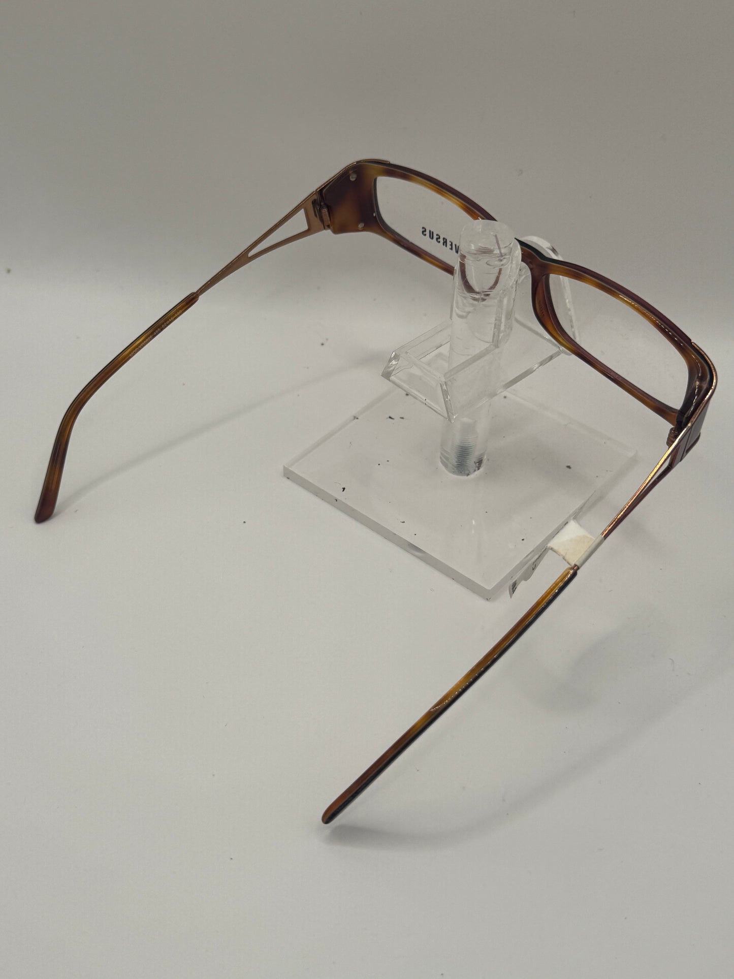 Versus 8026 Eyeglasses in color 495