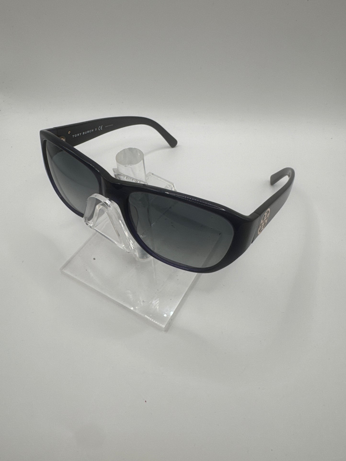 Tory Burch 7012 Sunglasses in color 51111