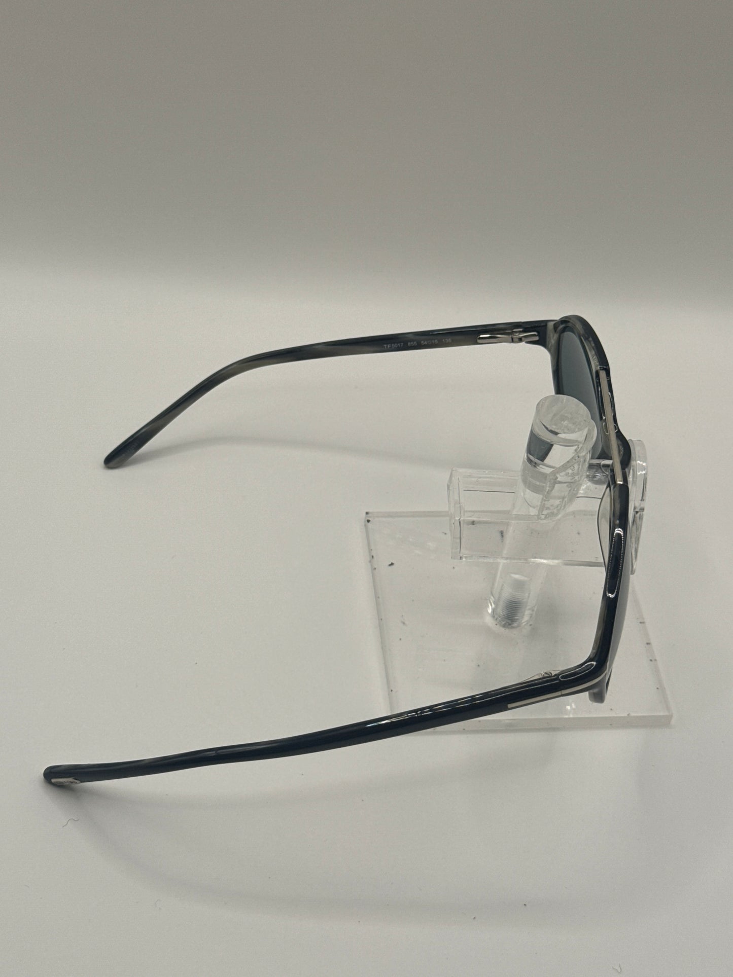 Tom Ford 5017 Eyeglasses in color 855