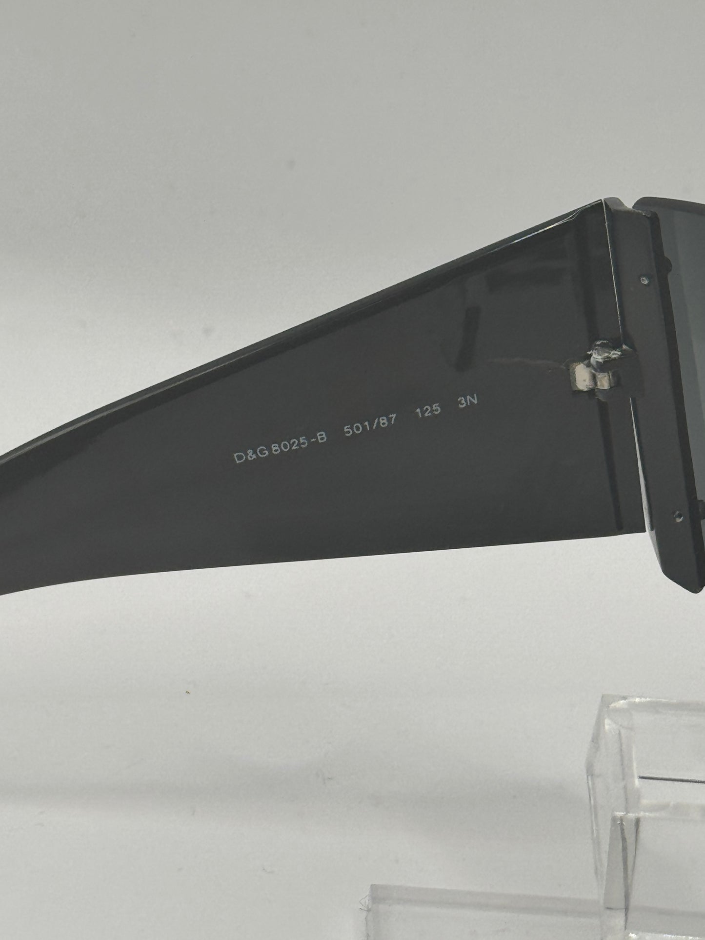 D&g 8025b Sunglasses in color 50187