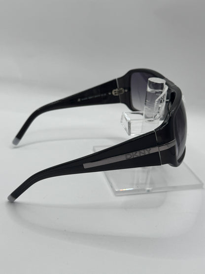 Dkny 4035 Sunglasses in color 329911
