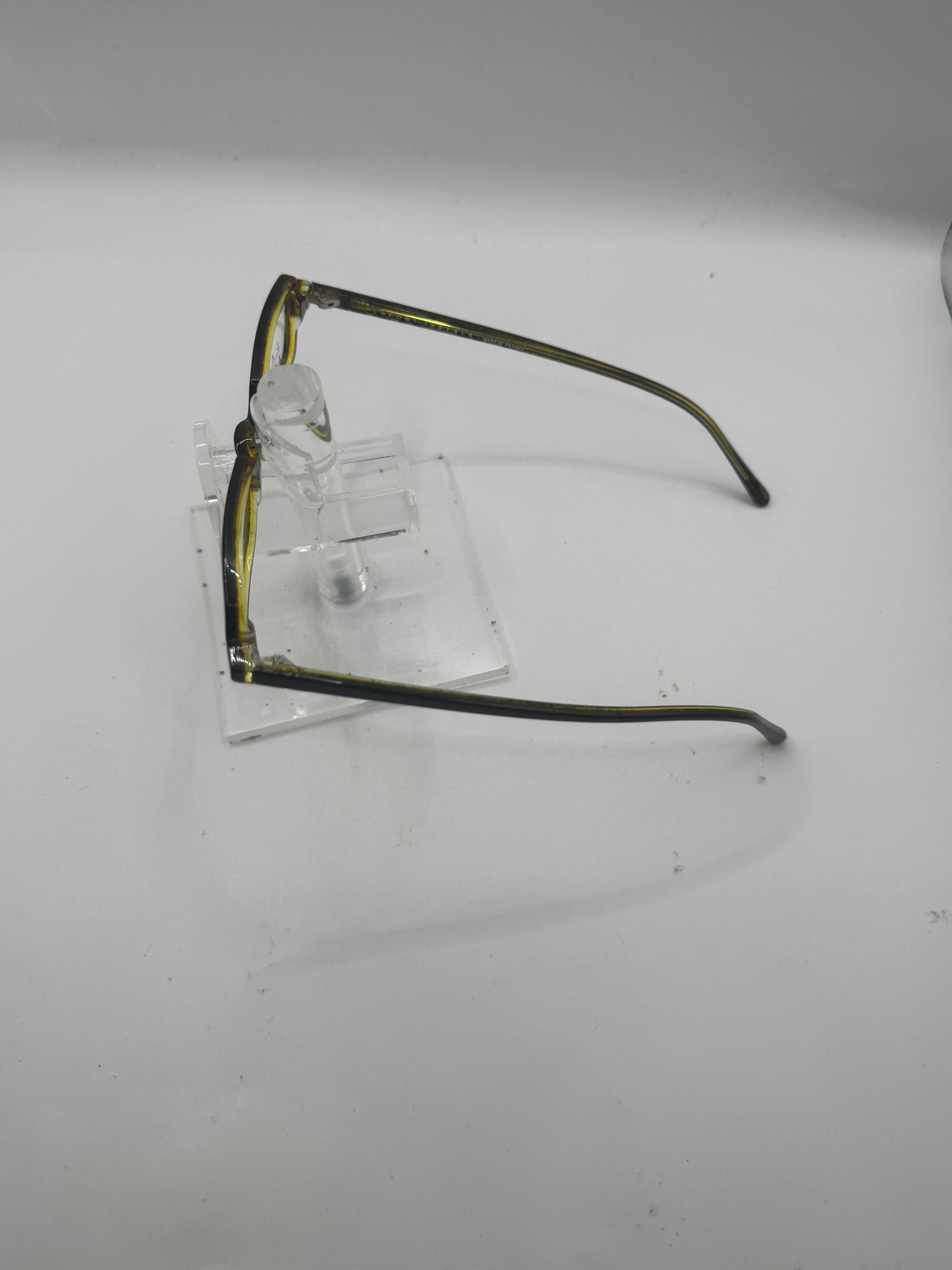 Lafont Tilt Eyeglasses in color 104