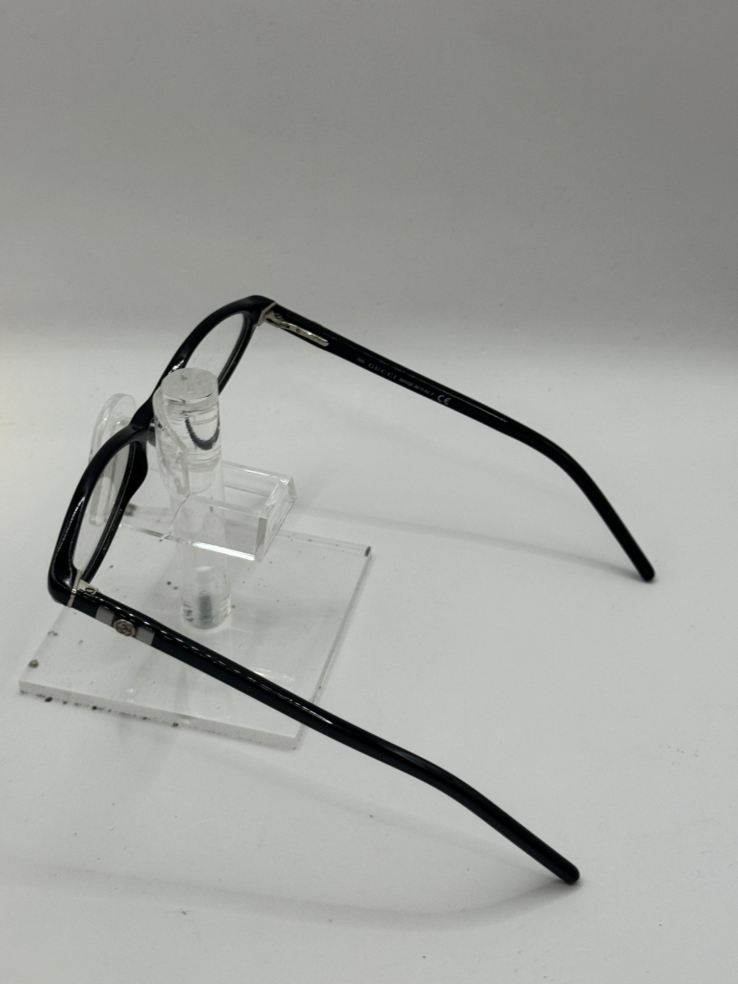 Gucci 2596 Eyeglasses in color Z8p00