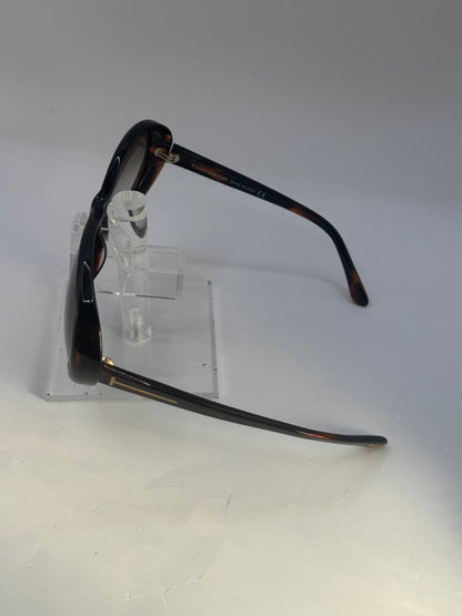 Tom Ford Geraldine Tf202 Sunglasses in color 52p
