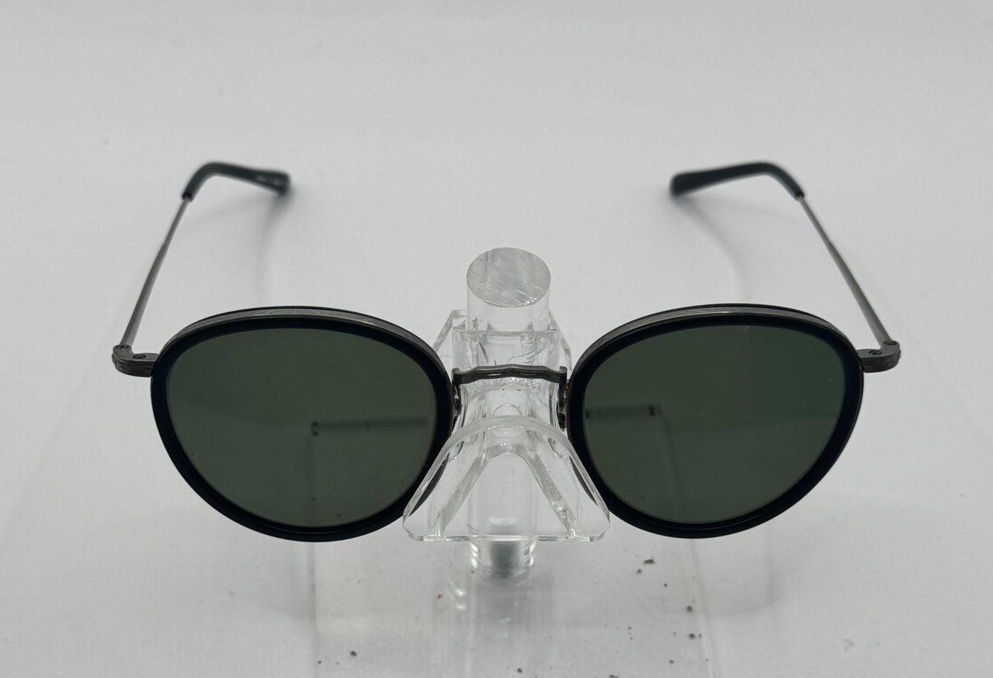 Oliver Peoples 1104 Sunglasses in color Mbk