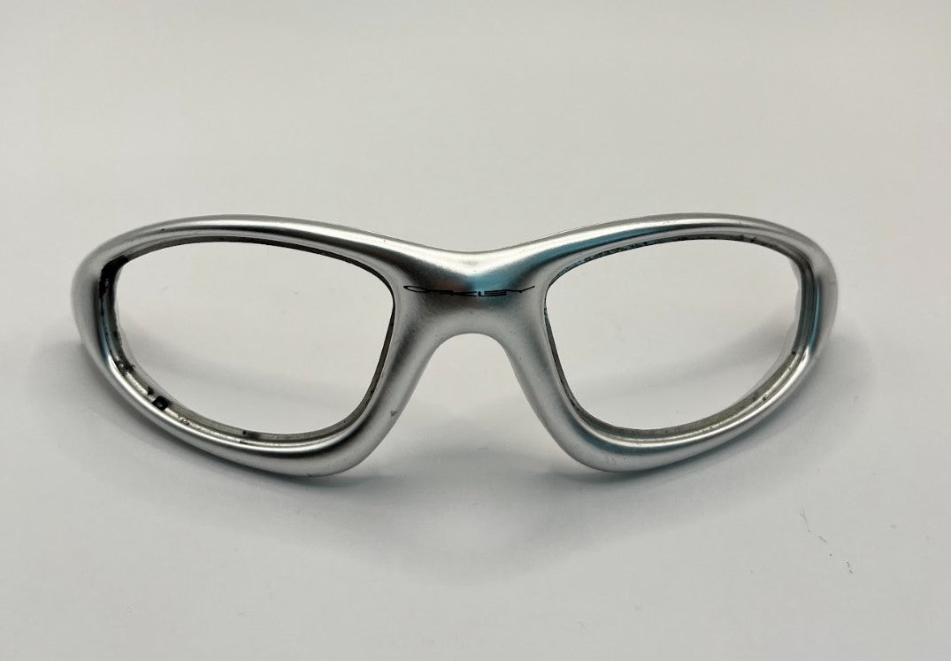 Oakley Straight Front Face Silver