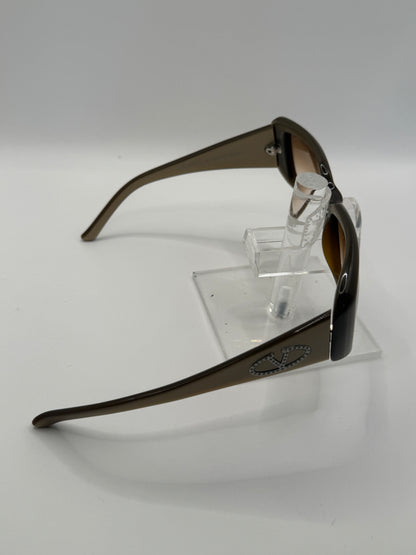 Valentino 5449 Sunglasses in color 84abh