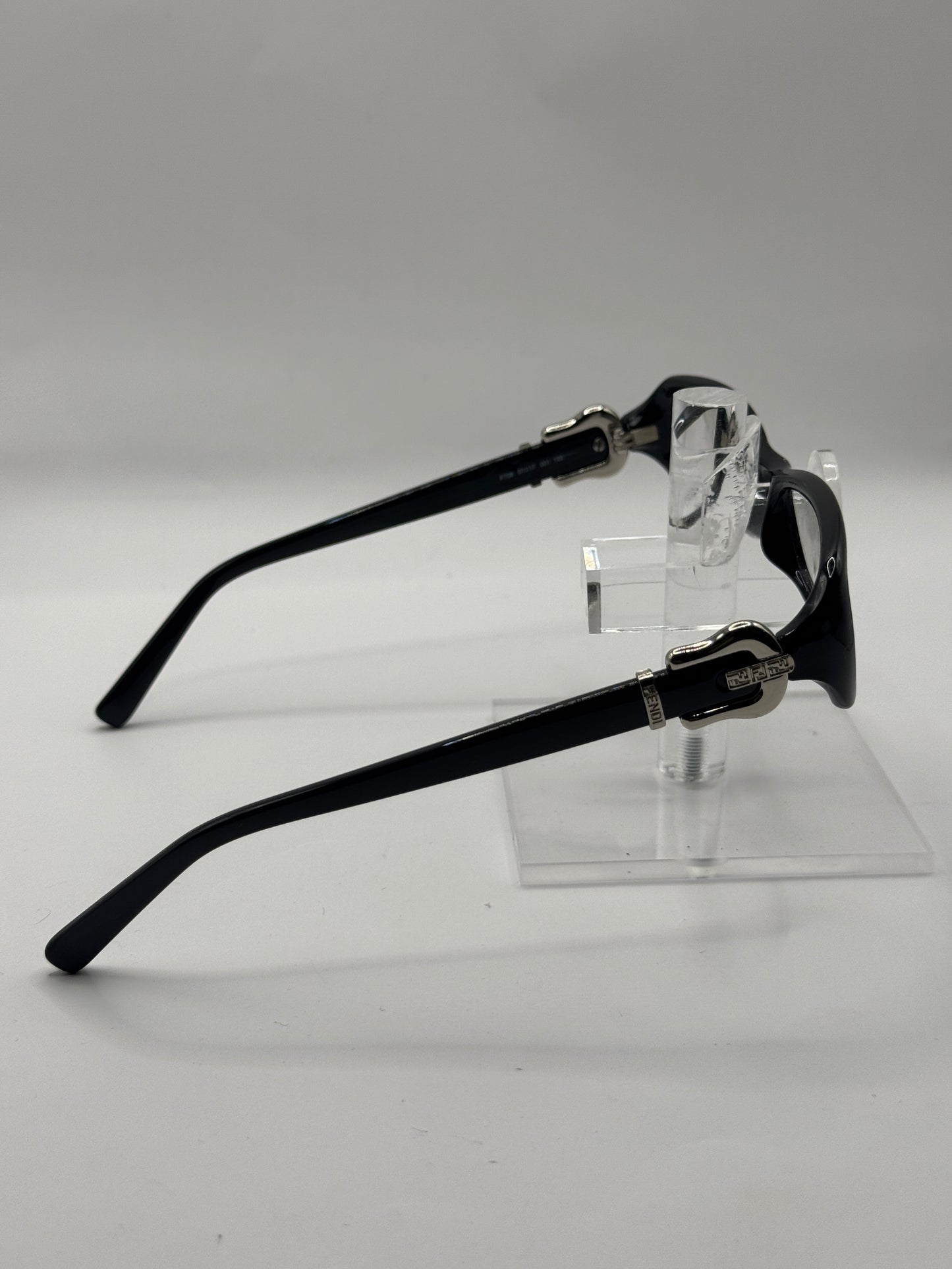 Fendi 708 Eyeglasses in color 001