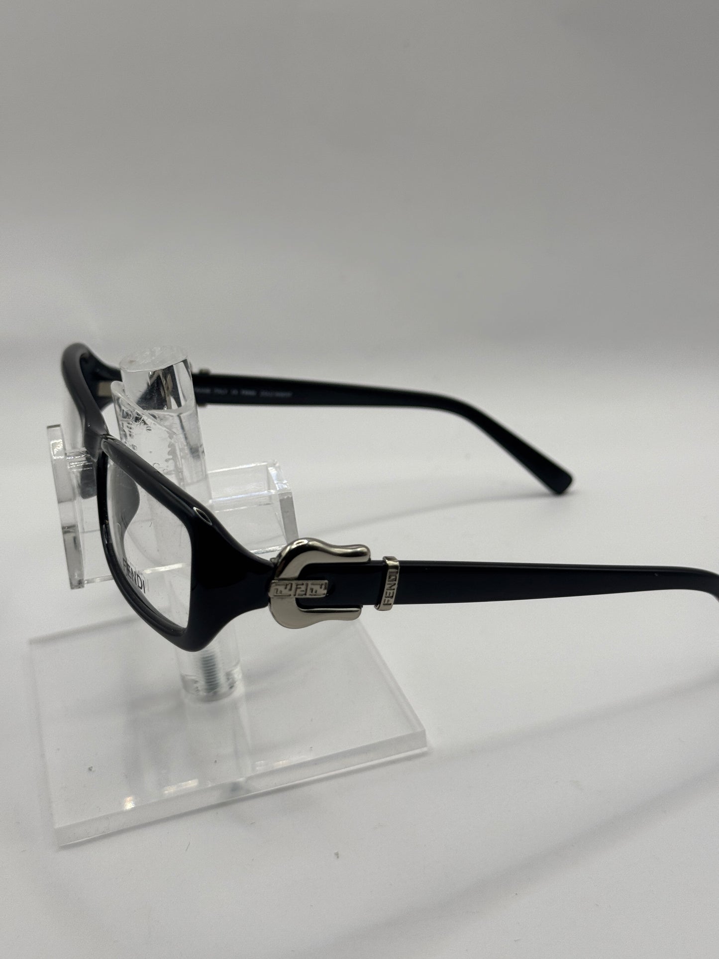 Fendi 708 Eyeglasses in color 001