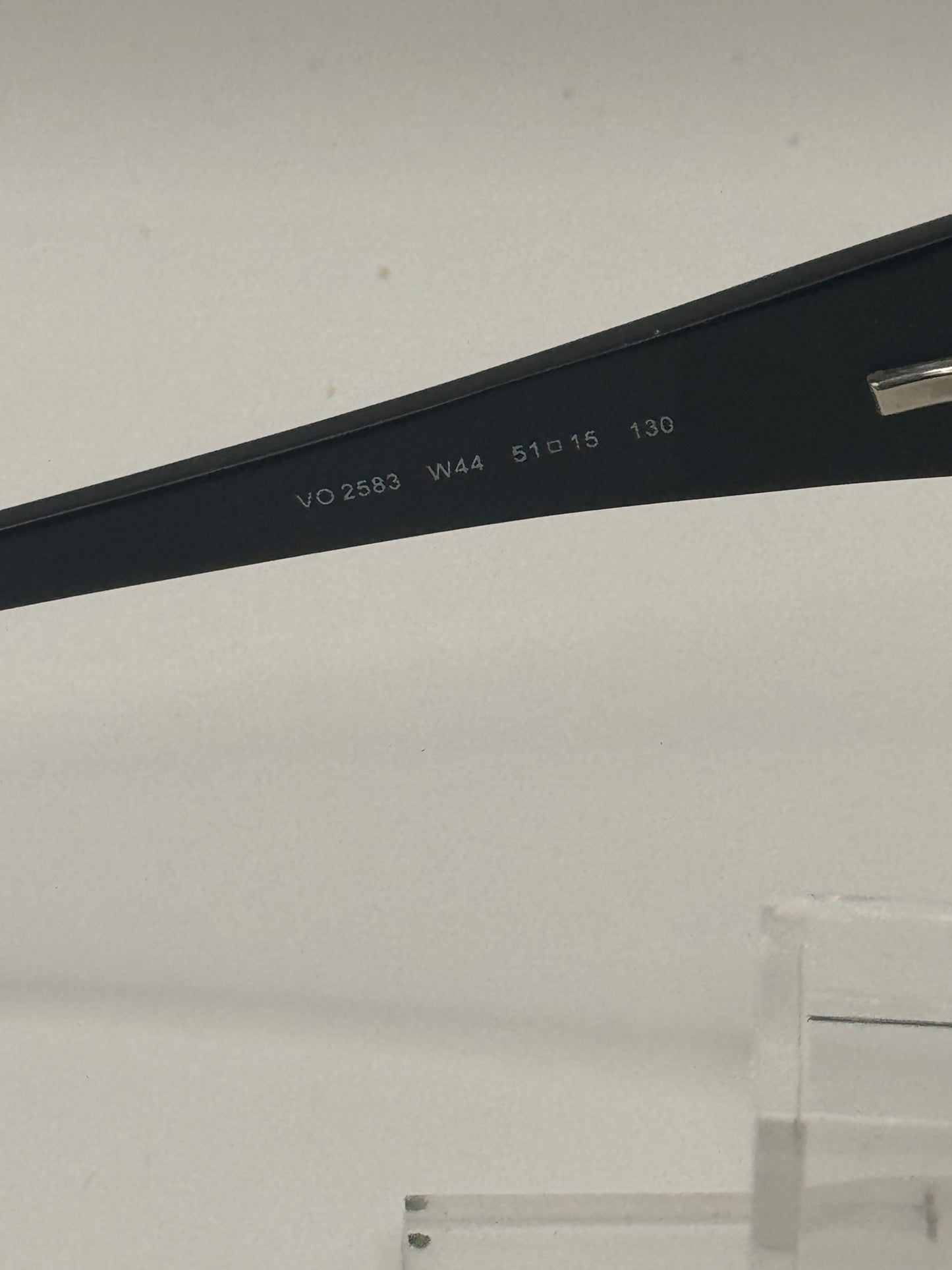 Vogue 2583 Eyeglasses in color W44