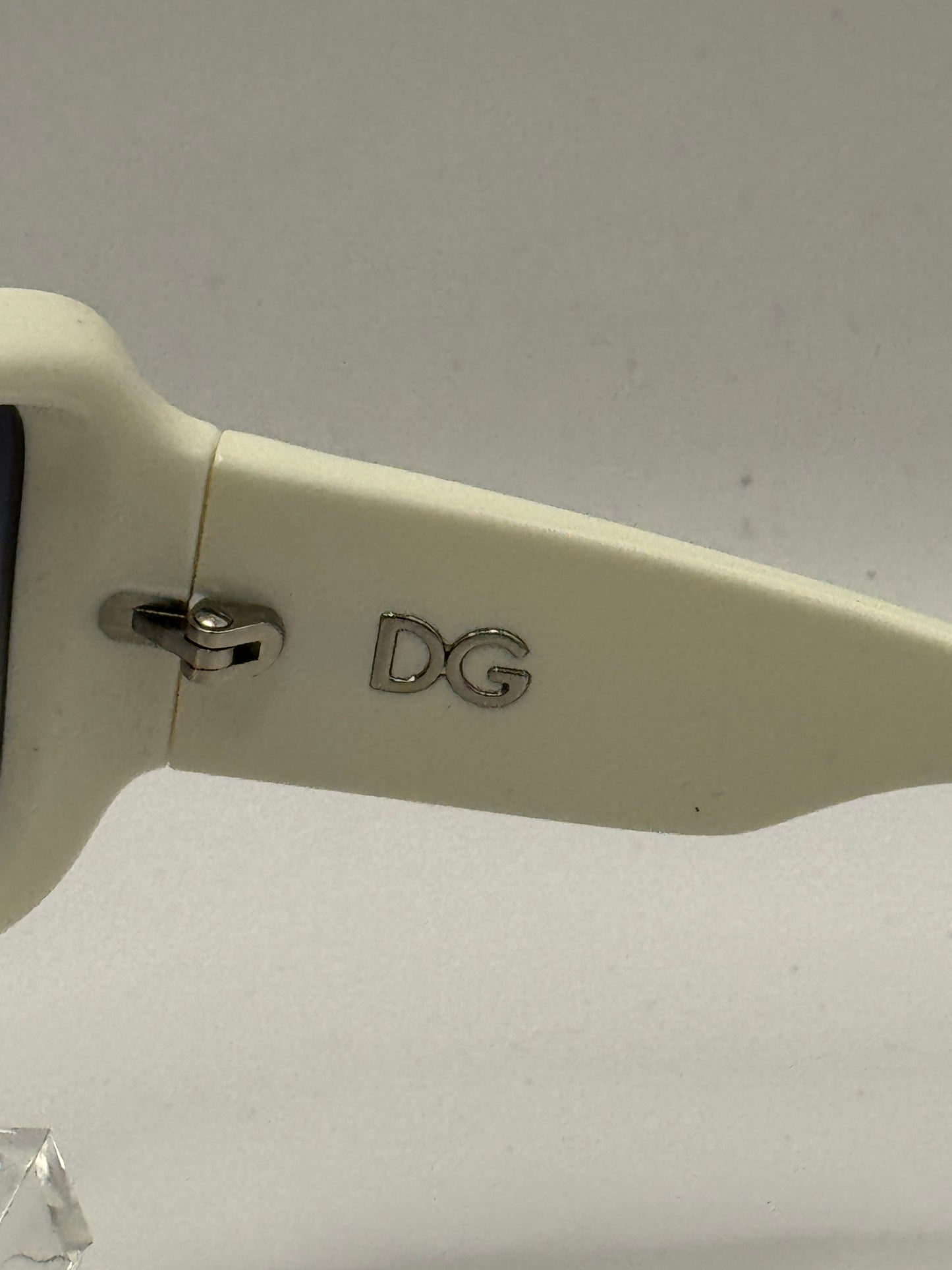 Dolce Gabbana 6042b Sunglasses in color 5088g