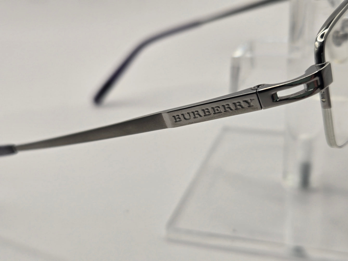 Burberry 1027t Eyeglasses in color 1006